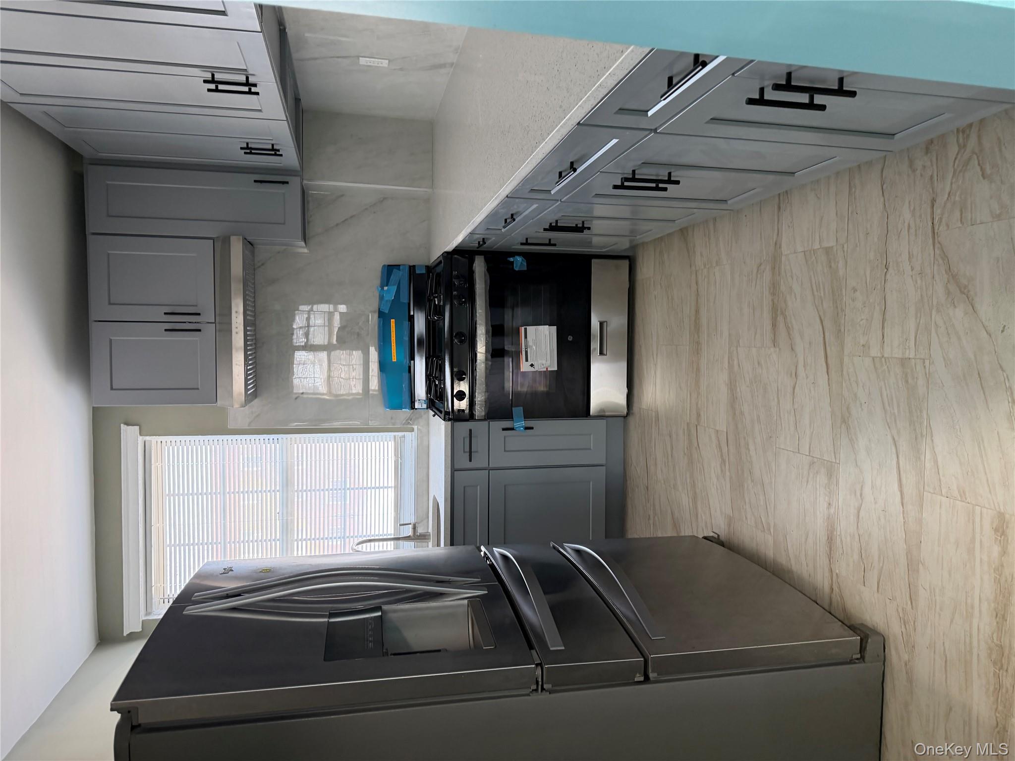 78-13 Park Drive E 2A