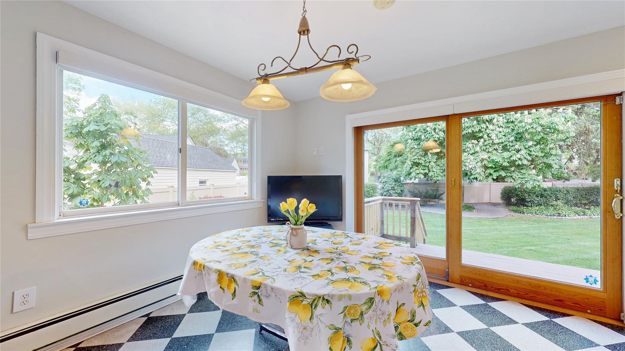 10 Melview Court, Melville, New York image 12
