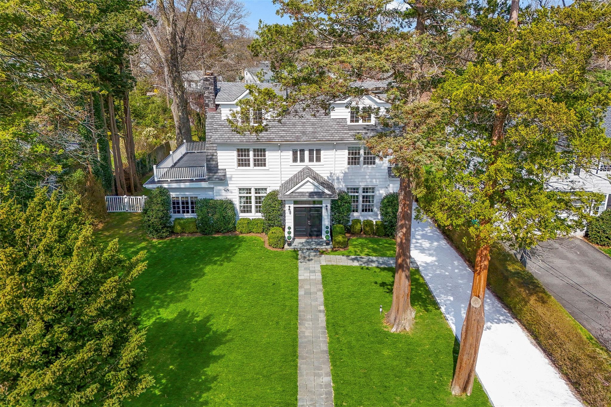 720 The Parkway, Mamaroneck, New York image 35