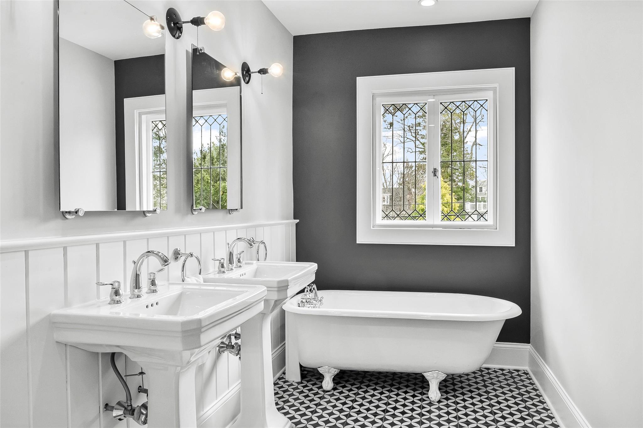 720 The Parkway, Mamaroneck, New York image 20