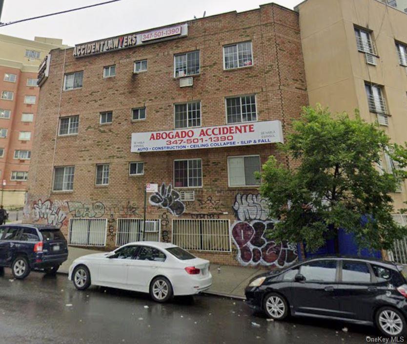 924 Rev James Polite Avenue