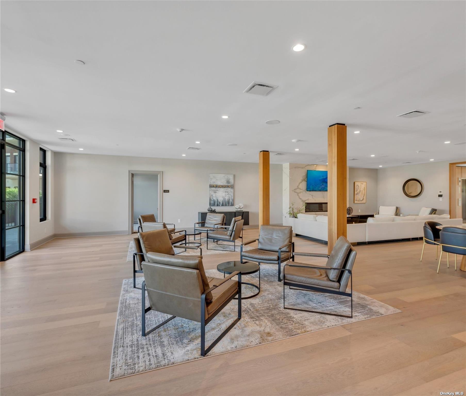 10 Shore Road #309, Glenwood Landing, New York image 28