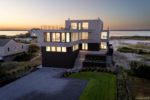 780 Dune Road Westhampton Dunes NY 11978