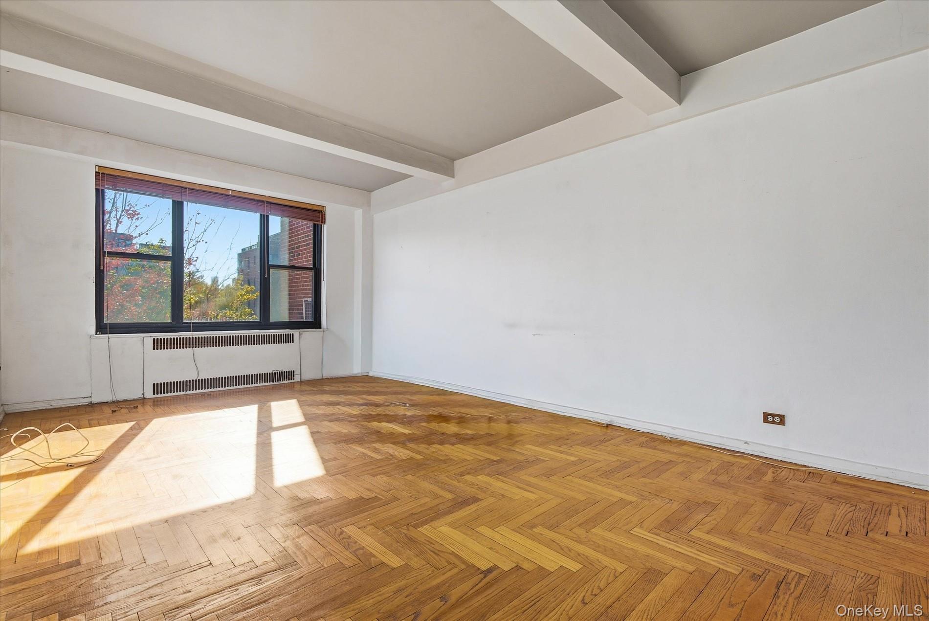 62 Park Terrace West A77