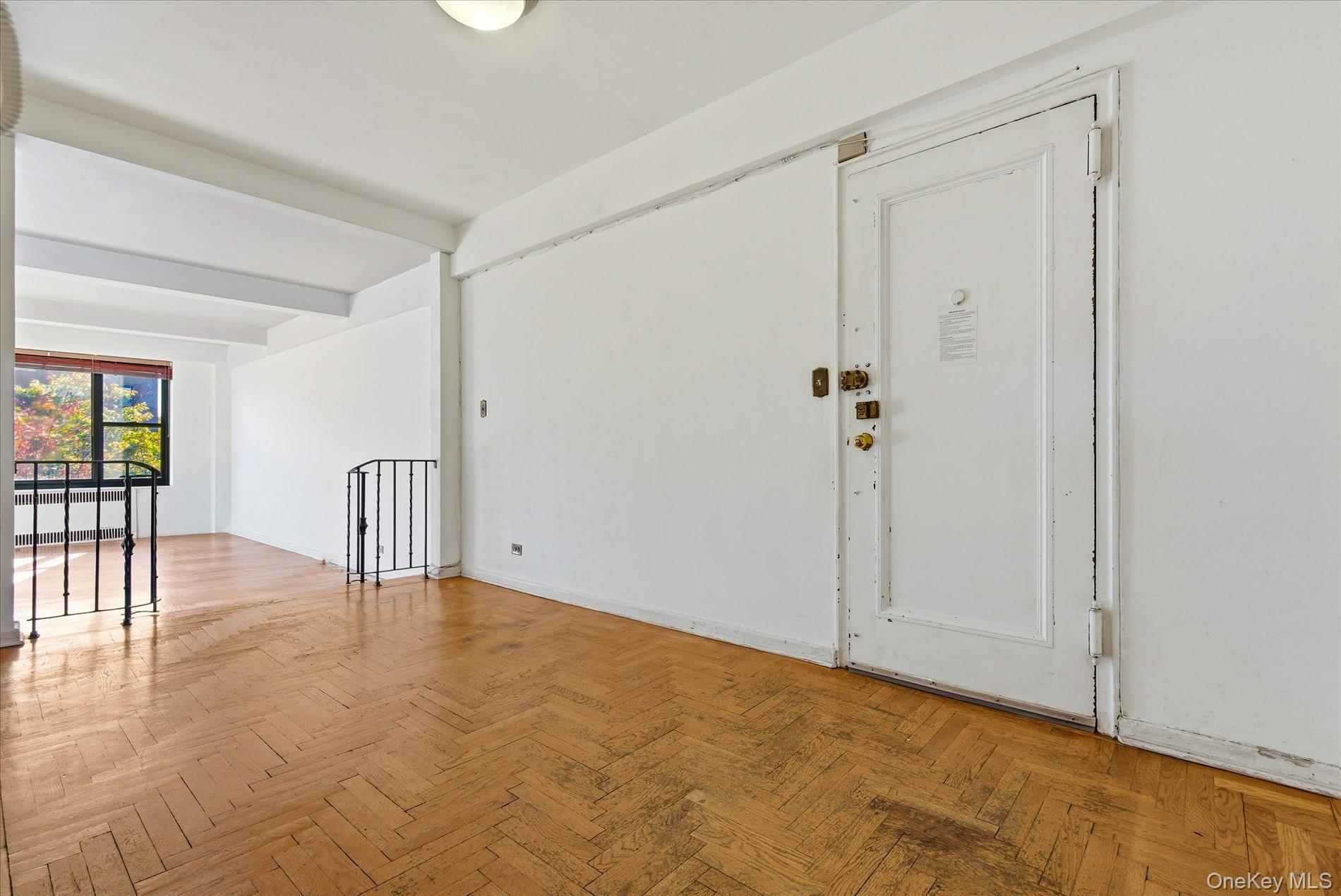 62 Park Terrace West A77