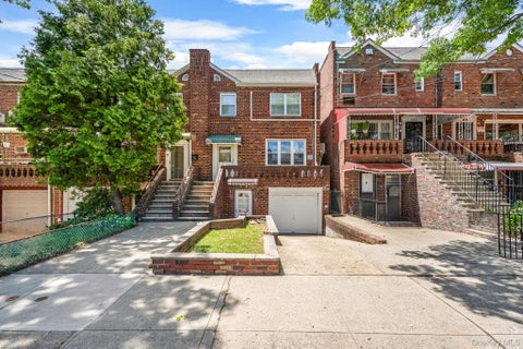 Multifamily For Sale - 2550 E 11th Street<br/> Brooklyn, NY 11235