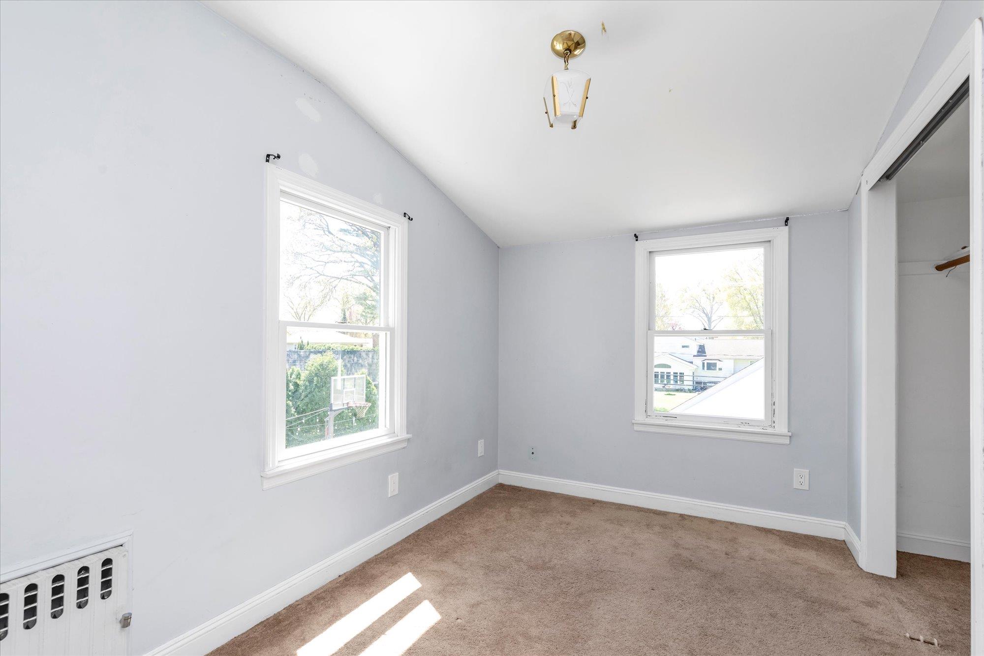 18 Hathaway Drive, Garden City, New York image 10