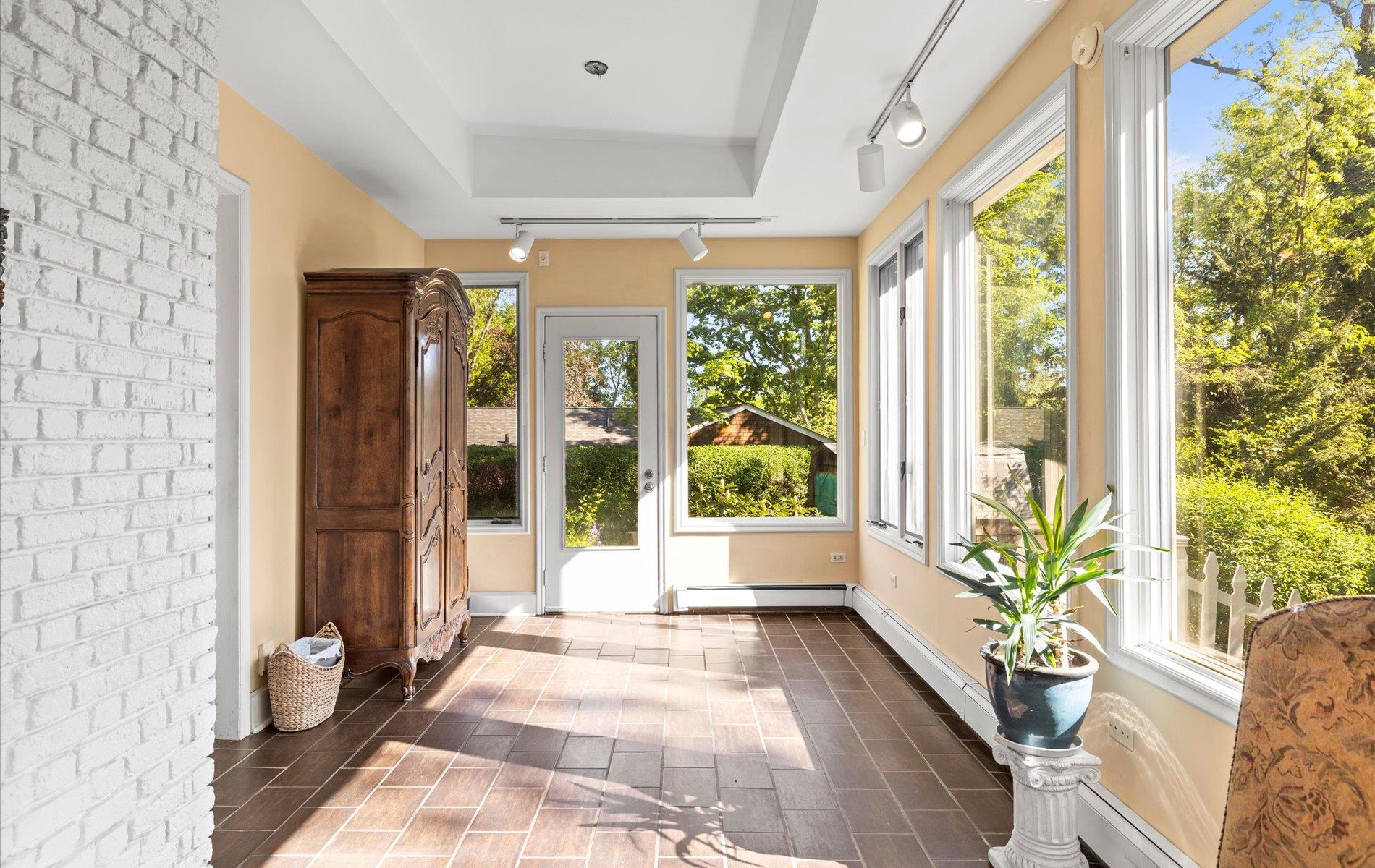 343 Ridge Road, Douglaston, New York image 18