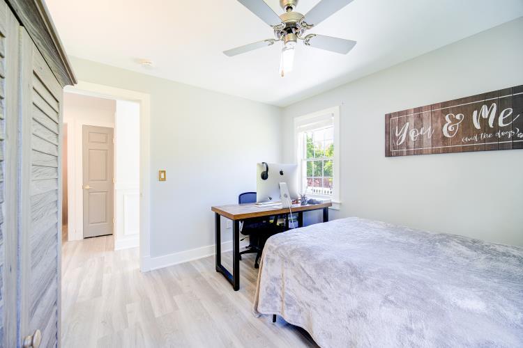 322 Noxon Road, Poughkeepsie, New York image 14