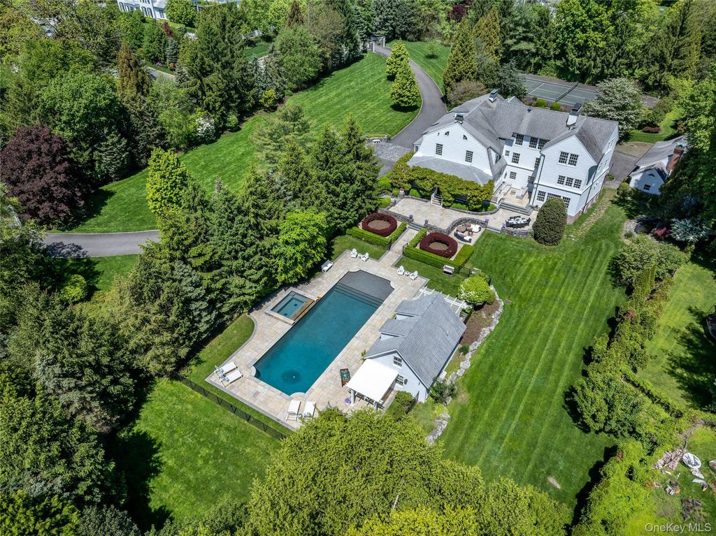 Photo of 280 Highland Road, Rye, NY 10580 (MLS # 994413)
