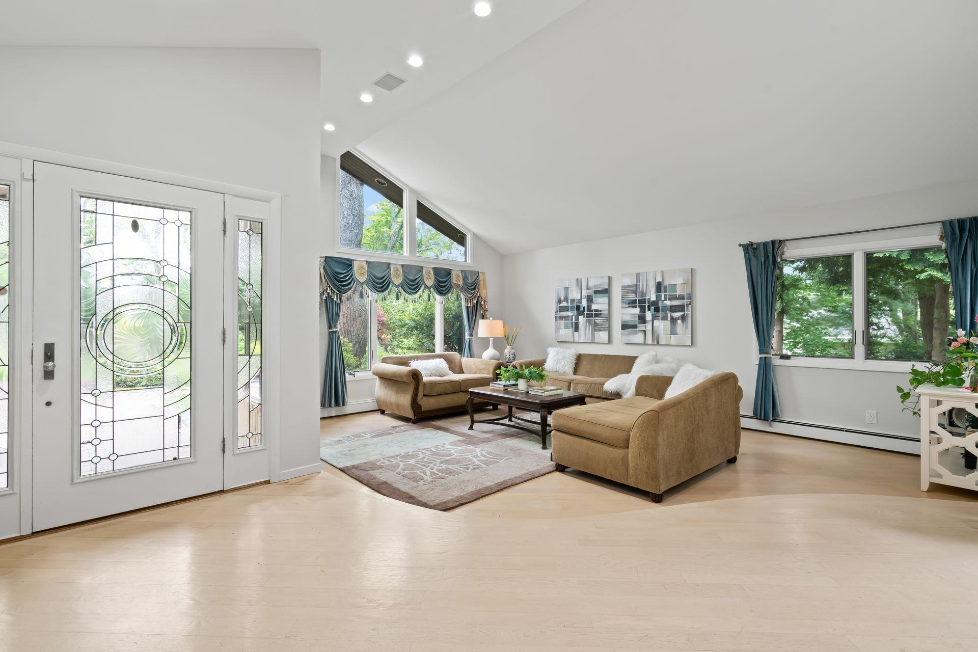 67 Karol Place