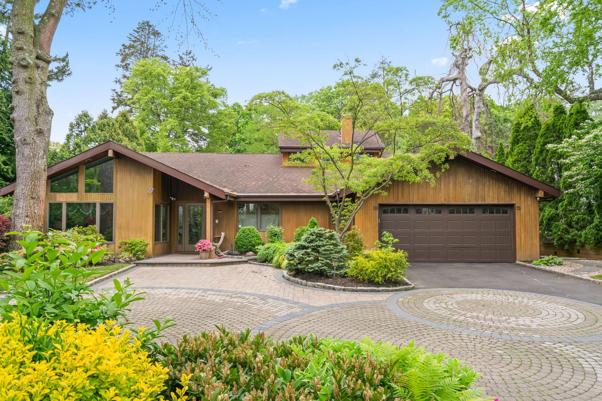 67 Karol Place