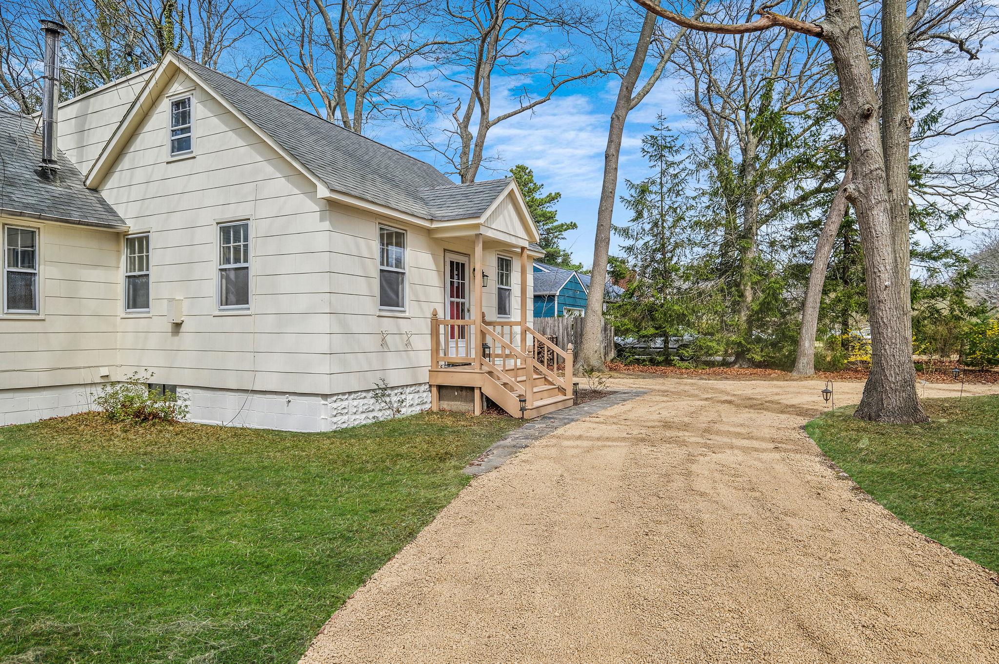 120 Lincoln Road, Medford, New York image 4