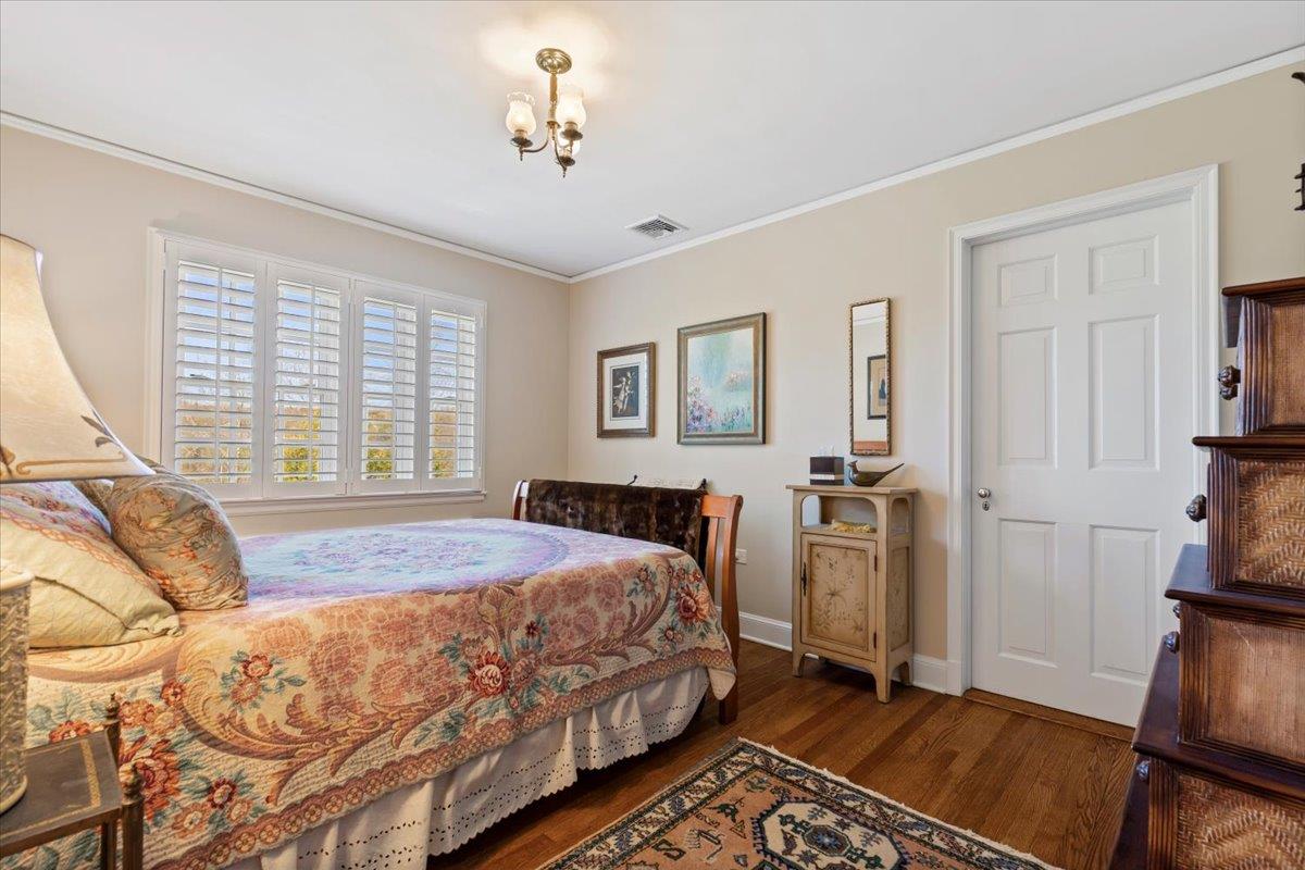 31 Colonial Road, White Plains, New York image 25