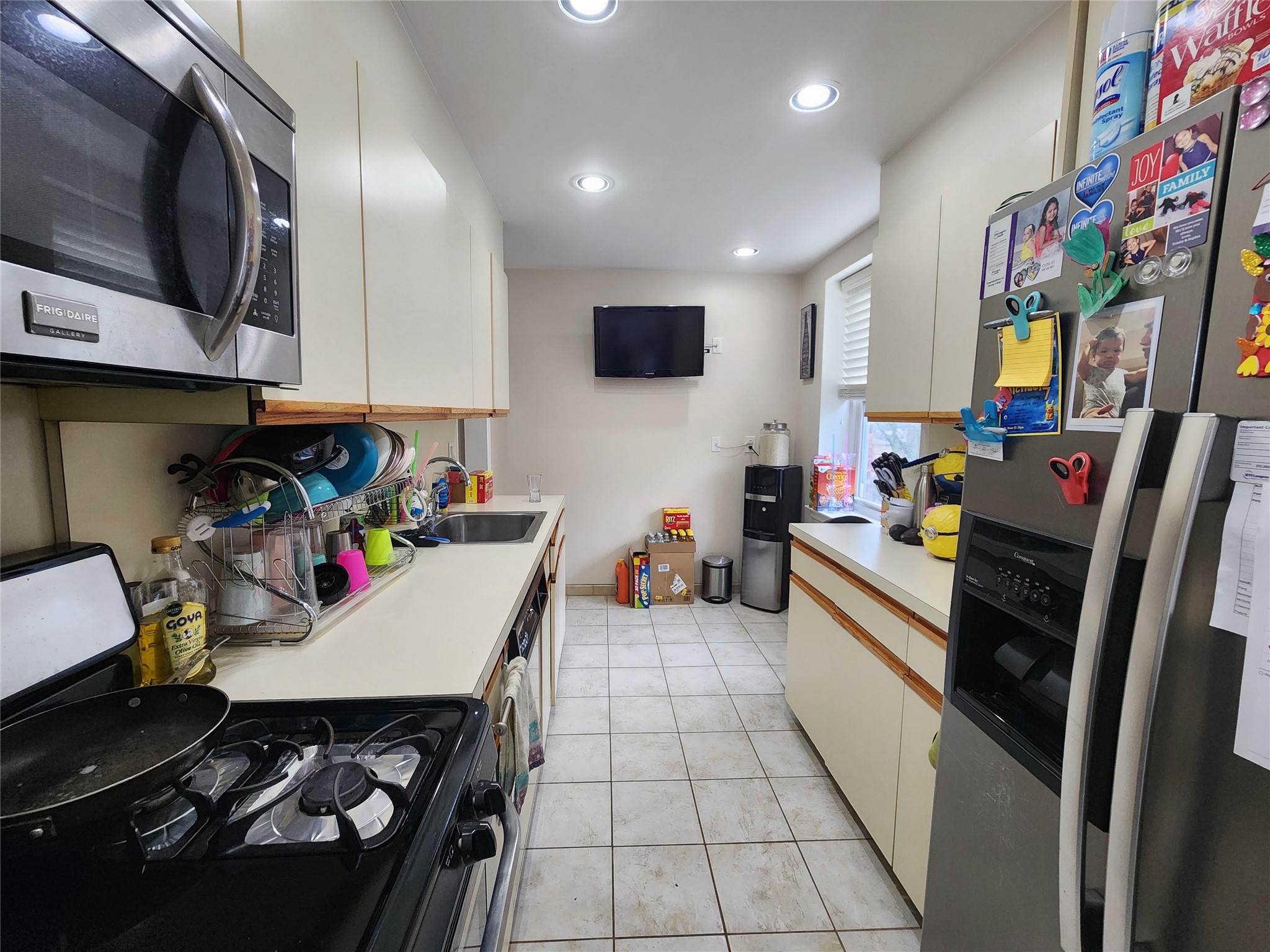 30 South Cole Ave #4F, Spring Valley, New York image 4