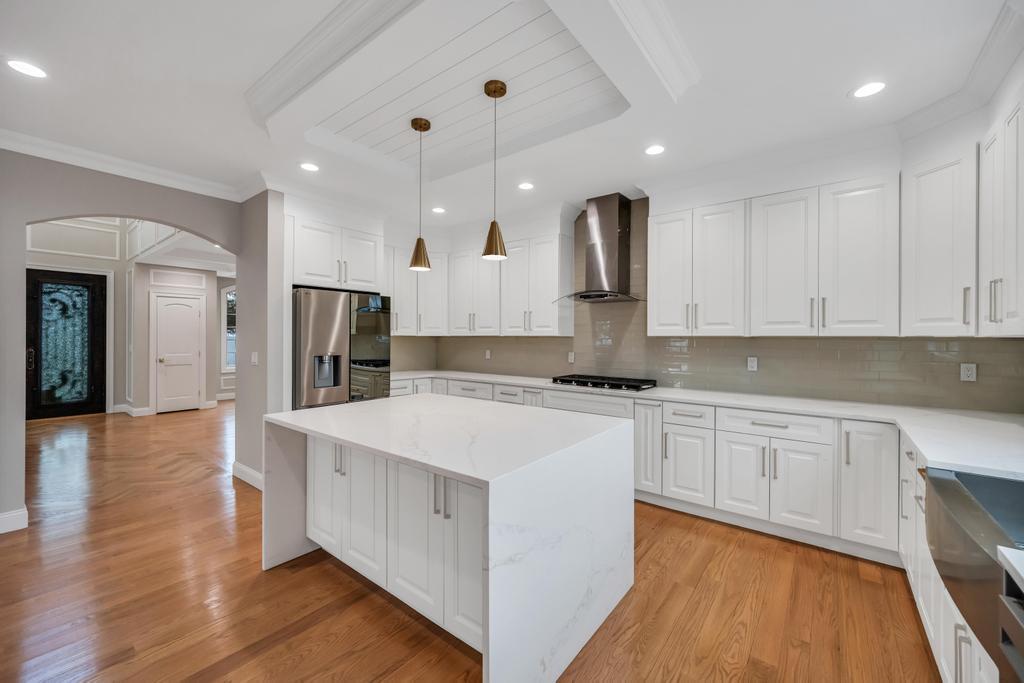 23 Grouse Lane, Levittown, New York image 10