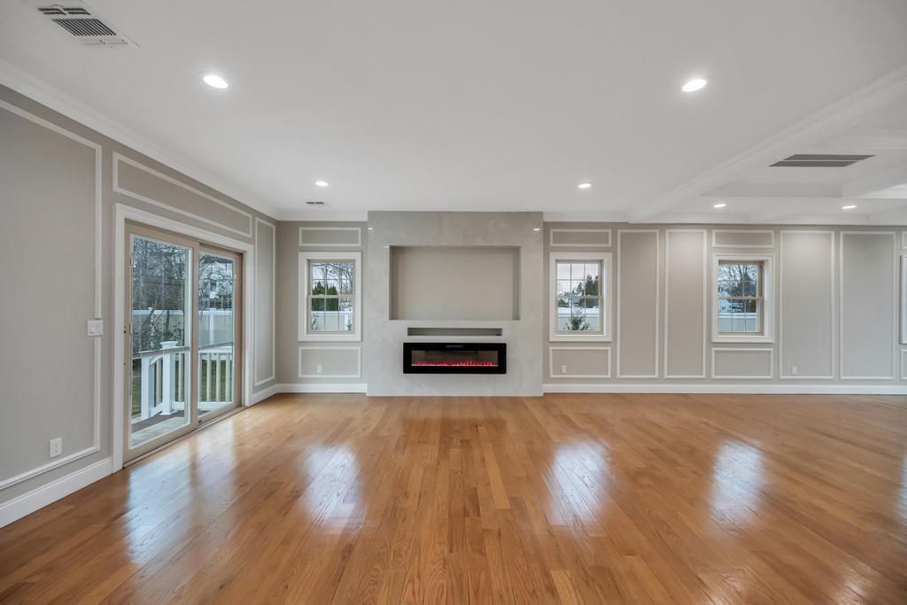 23 Grouse Lane, Levittown, New York image 12