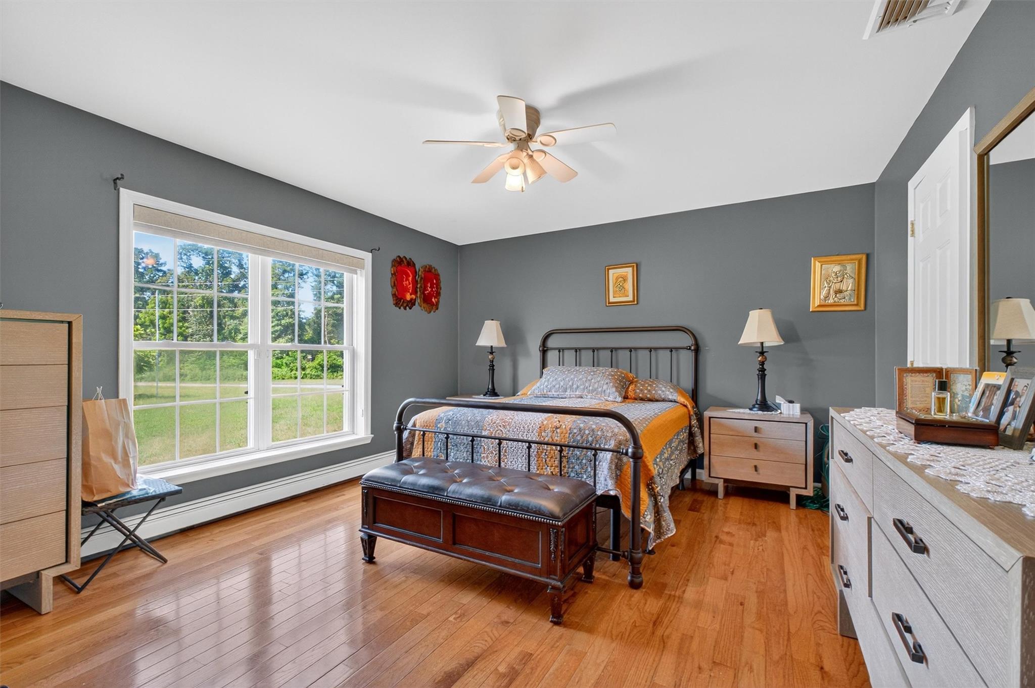 Wappingers Falls, New York 12590, United States, 3 Bedrooms Bedrooms, ,2 BathroomsBathrooms,Residential,Pending,180519