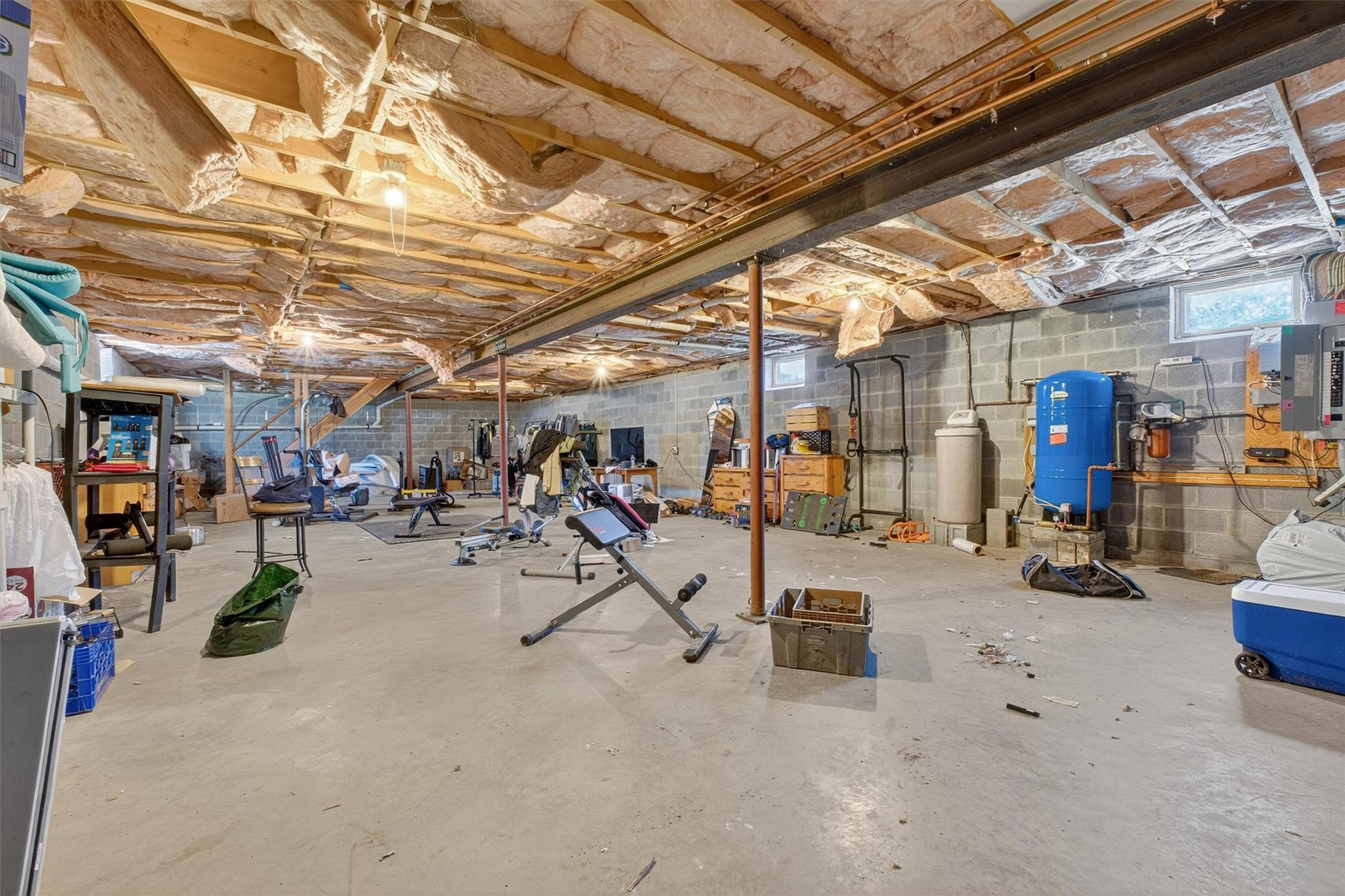 Wappingers Falls, New York 12590, United States, 3 Bedrooms Bedrooms, ,2 BathroomsBathrooms,Residential,Pending,180519