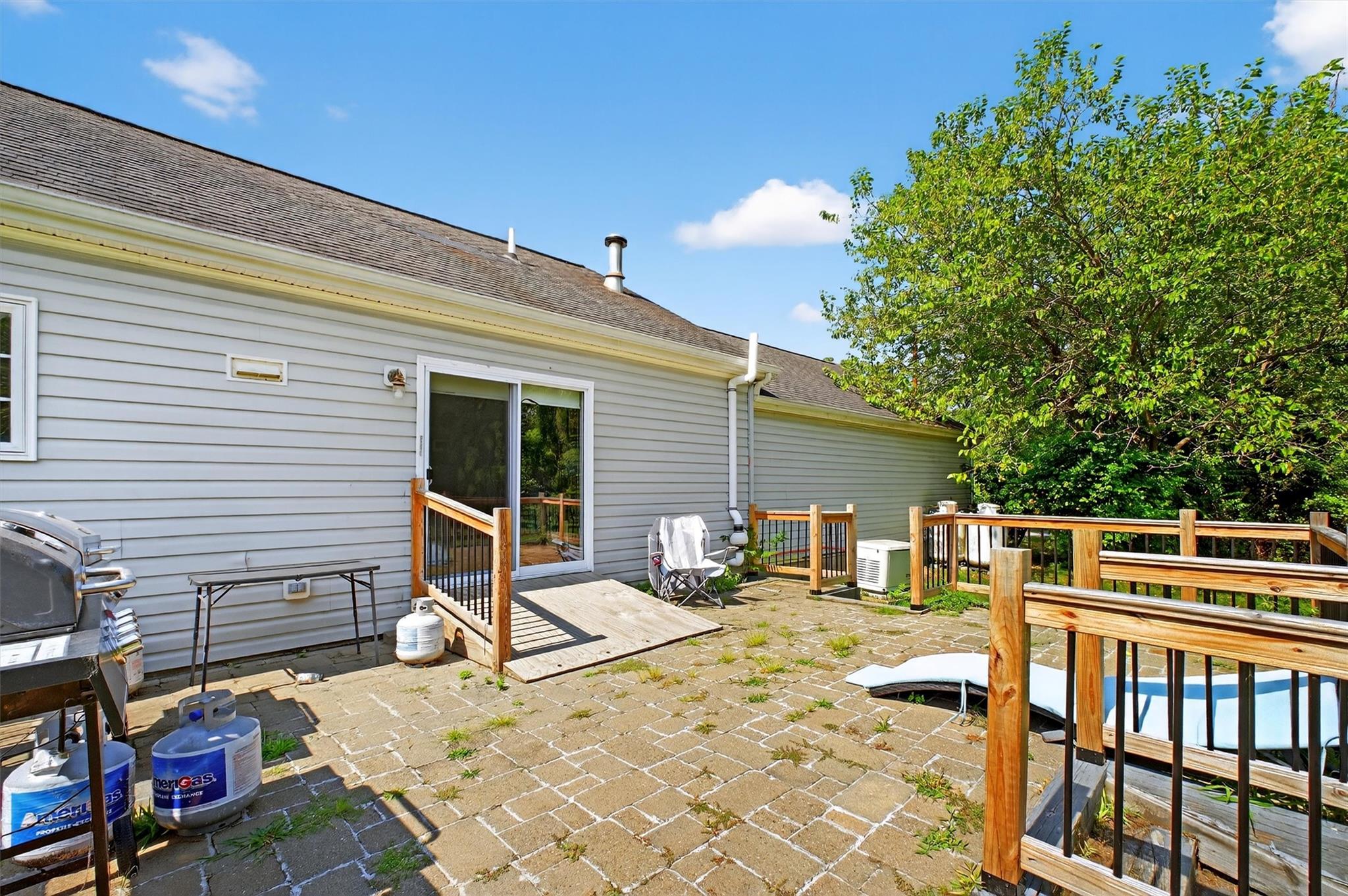 Wappingers Falls, New York 12590, United States, 3 Bedrooms Bedrooms, ,2 BathroomsBathrooms,Residential,Pending,180519