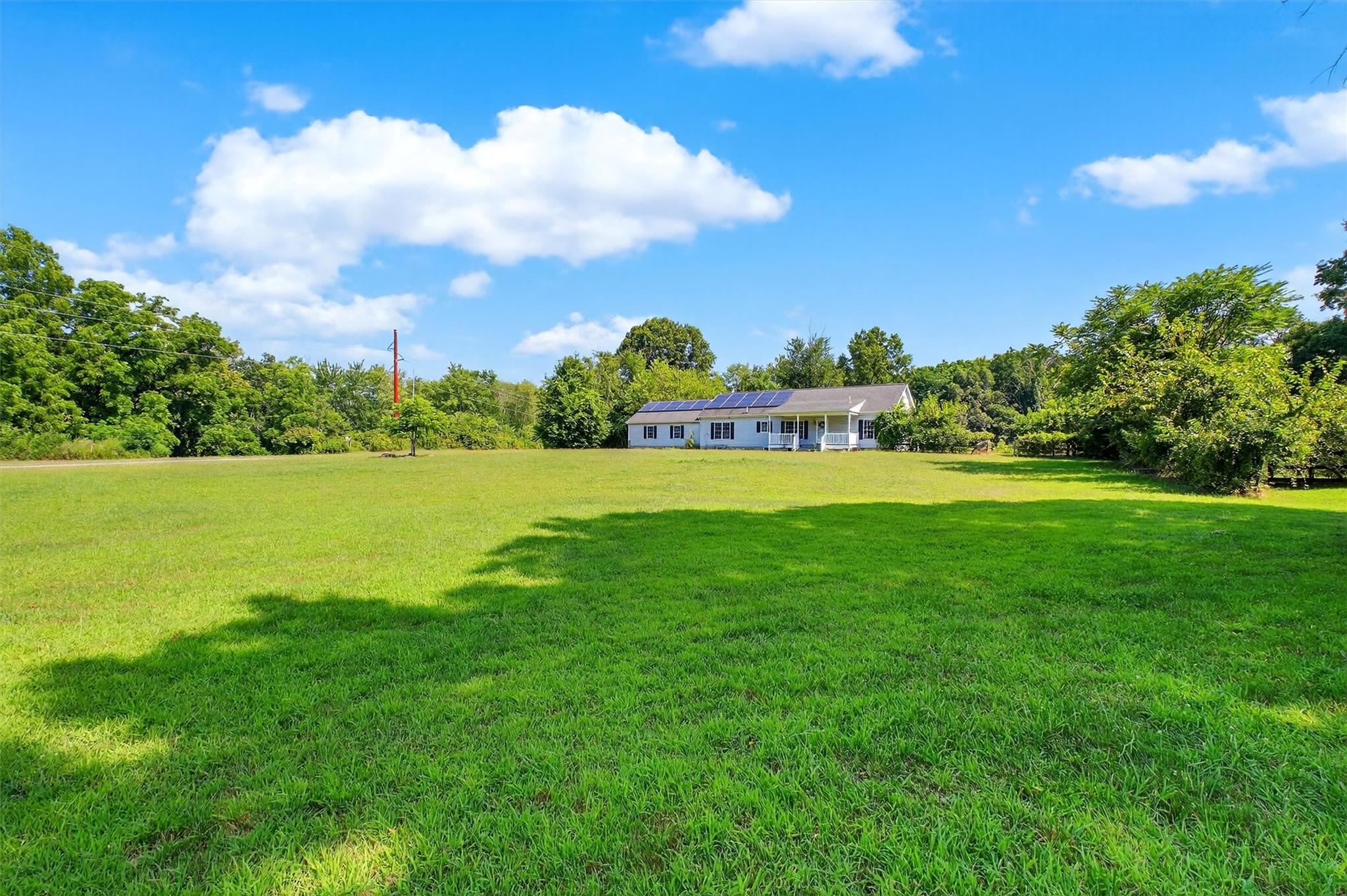 Wappingers Falls, New York 12590, United States, 3 Bedrooms Bedrooms, ,2 BathroomsBathrooms,Residential,Pending,180519