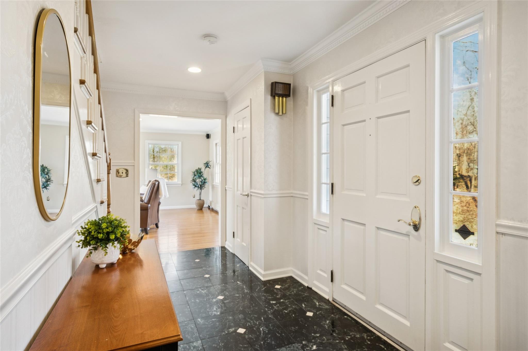 48 Central Drive, Briarcliff Manor, New York image 2