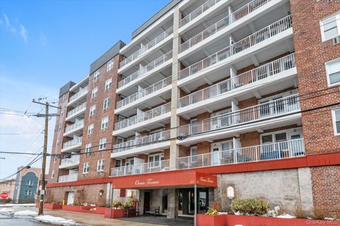 Homes For Sale - 55 Monroe Boulevard #5R<br/> Long Beach, NY 11561