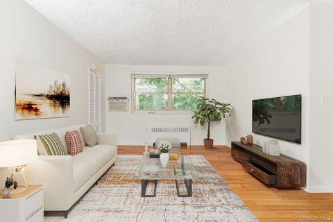 61-15 251 Street Unit 1100, Little Neck, NY 11362 - MLS#: 914121