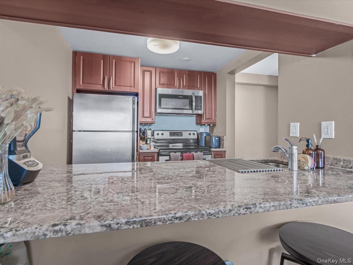 358 Grove Street 2E