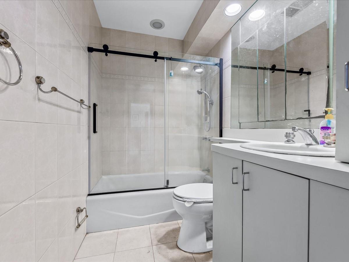 268 Fairfield Avenue, Carle Place, New York image 13