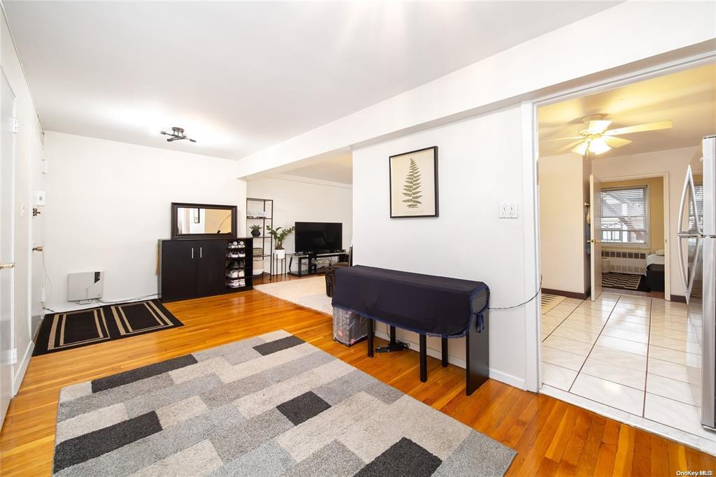 241-20 Northern Blvd #5E, Douglaston, New York image 5