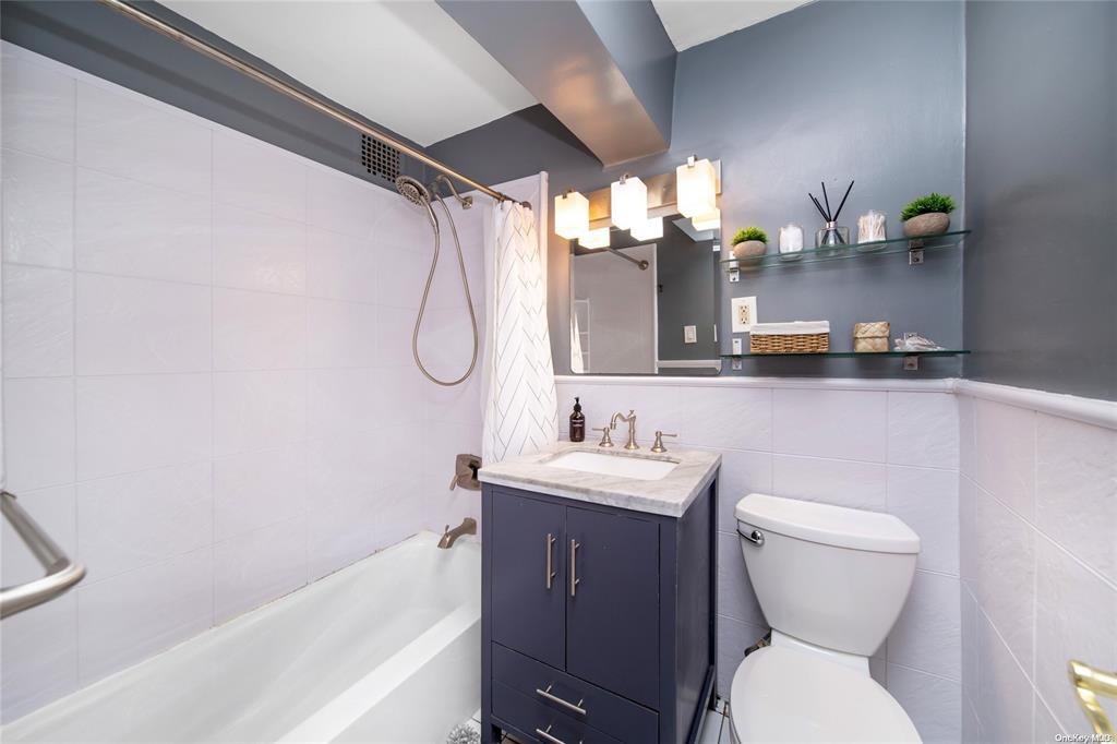 241-20 Northern Blvd #5E, Douglaston, New York image 12