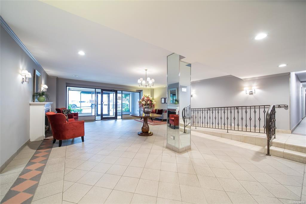 241-20 Northern Blvd #5E, Douglaston, New York image 24