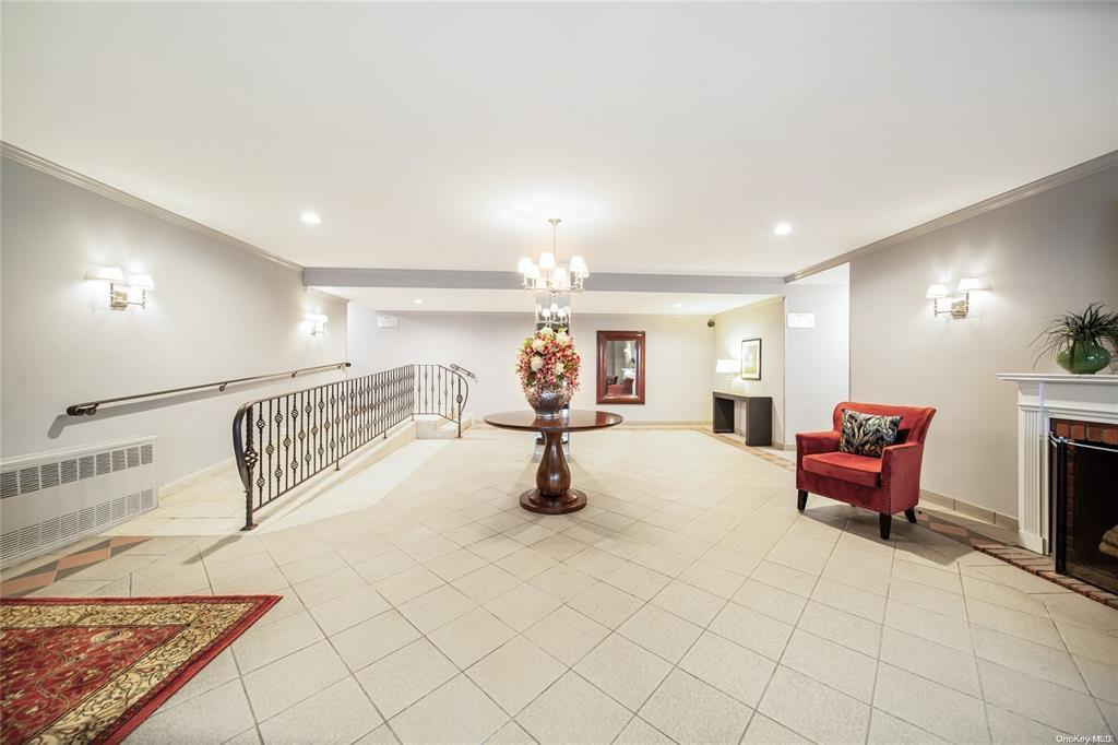241-20 Northern Blvd #5E, Douglaston, New York image 26