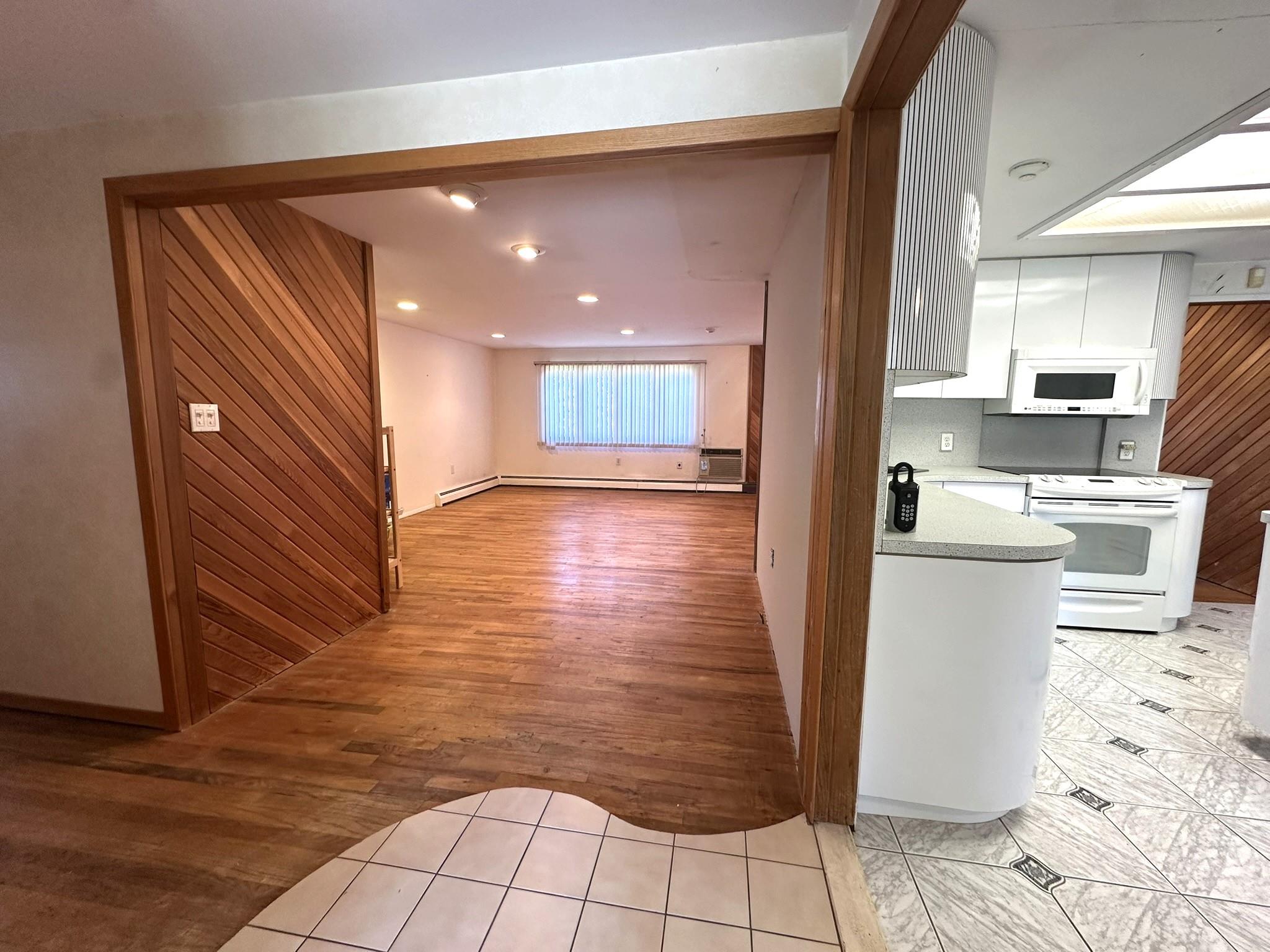 61 John Street, Port Jefferson Station, New York image 27