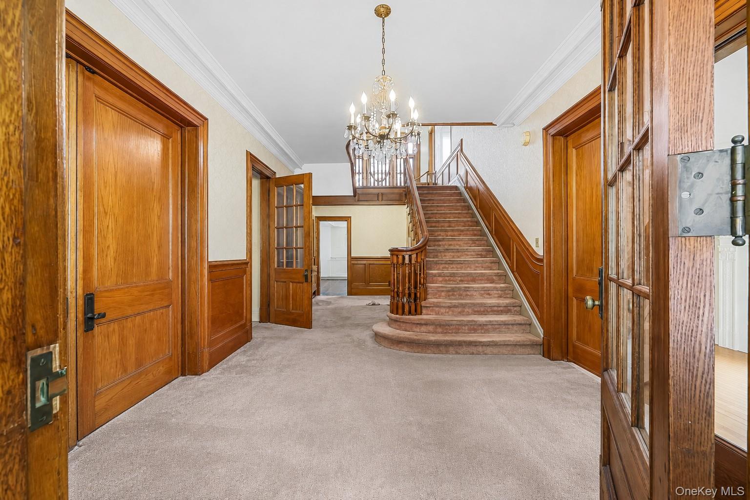 104 Hooker Avenue