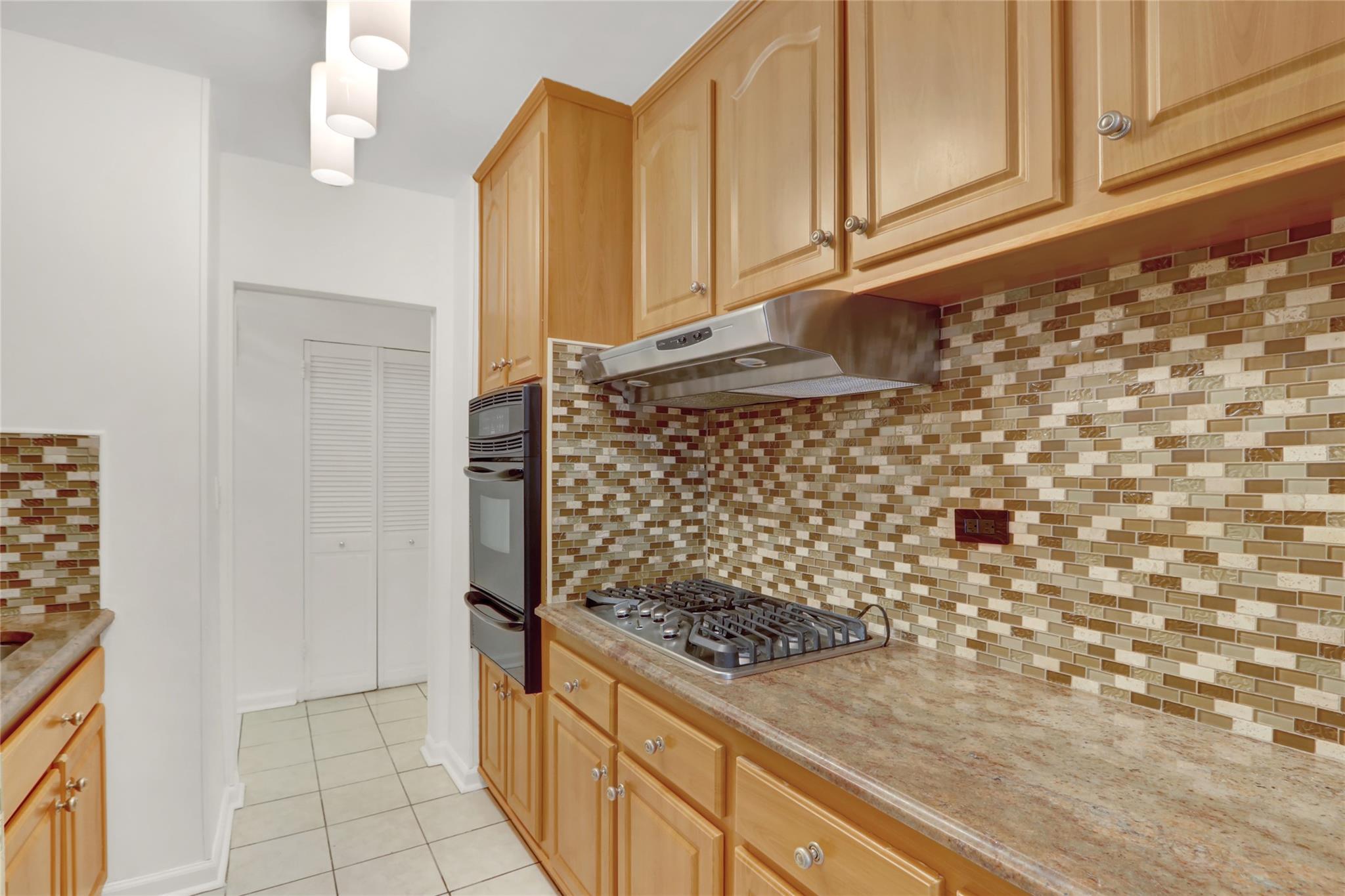 301 E 48th Street #2C, New York (Manhattan), New York image 10