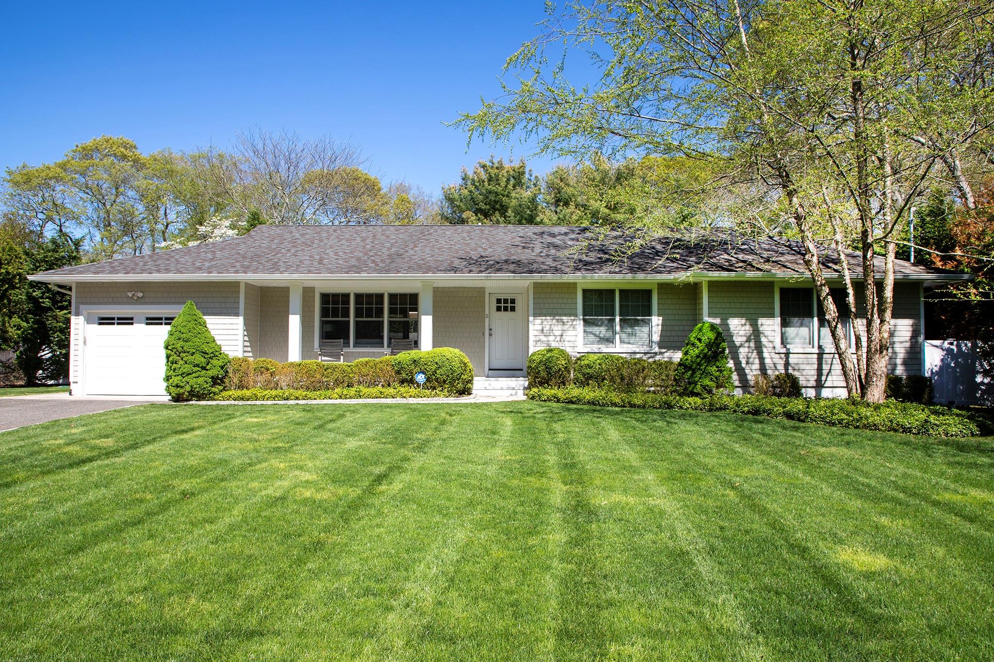 Tamarack Lane, East Quogue, Hamptons, NY - 4 Bedrooms  
3 Bathrooms - 