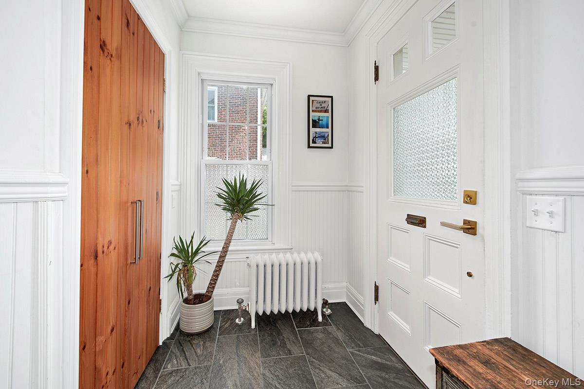 55 Sherwood Avenue