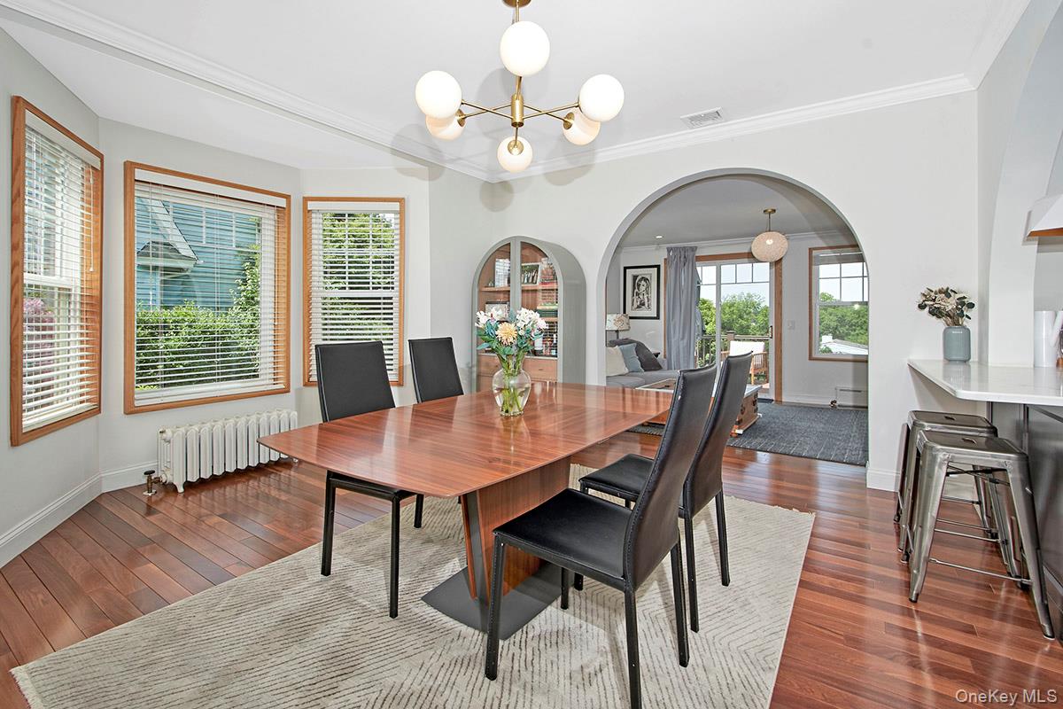 55 Sherwood Avenue