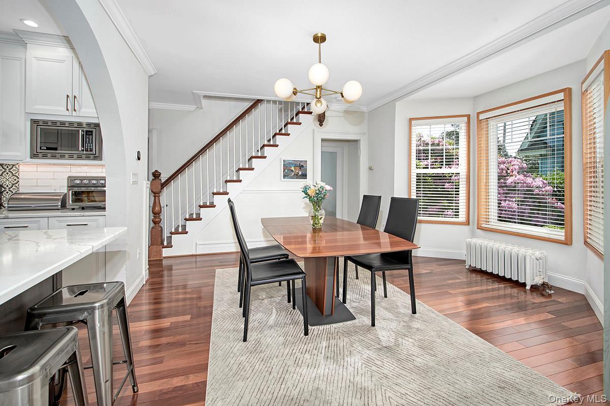 55 Sherwood Avenue