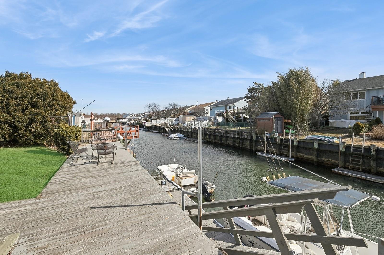 32 E 1st Street, Freeport, New York image 3