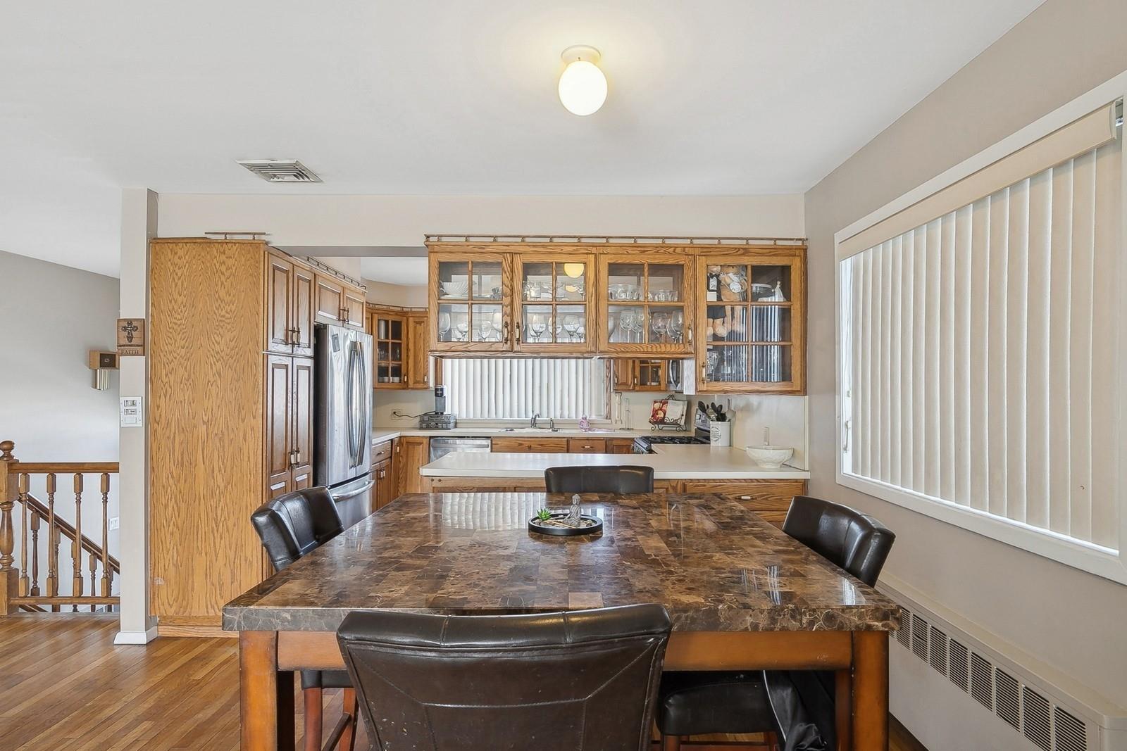32 E 1st Street, Freeport, New York image 8