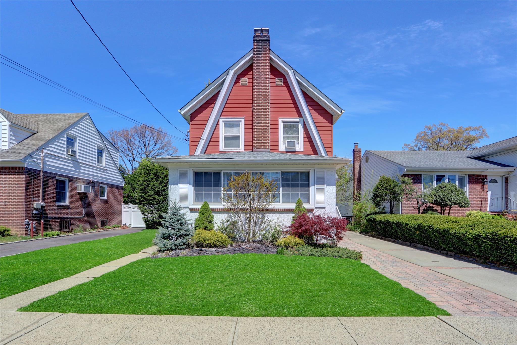 273 E Beverly Parkway, Valley Stream, New York image 2