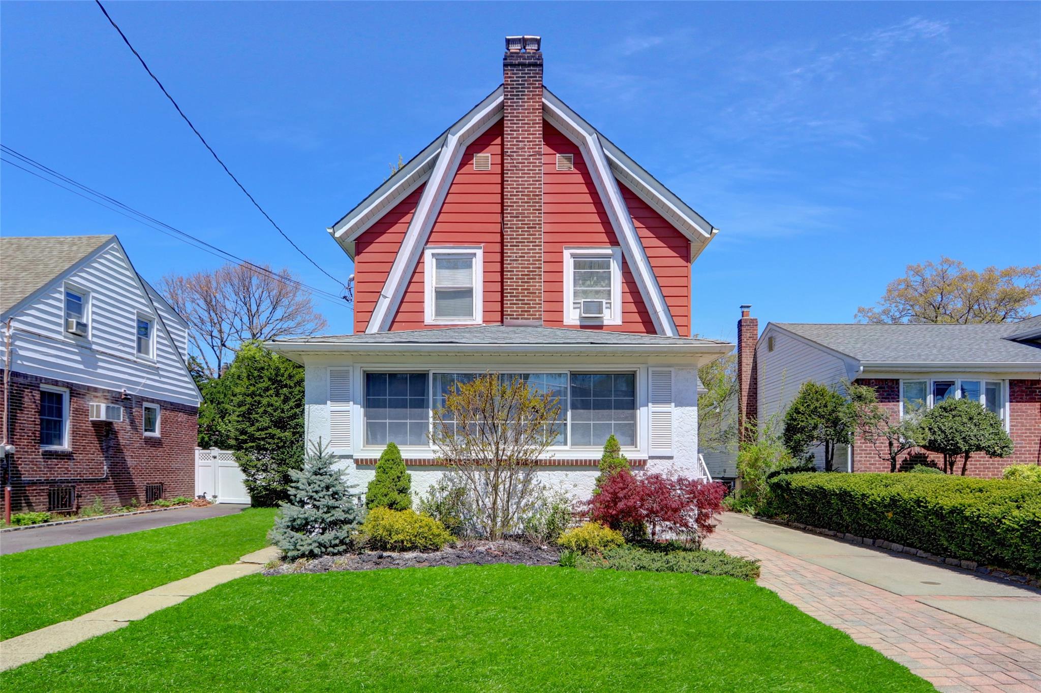 273 E Beverly Parkway, Valley Stream, New York image 1