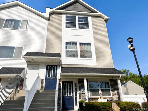 Apartment For Rent - 113B Lighthouse Court<br/> Bronx, NY 10473