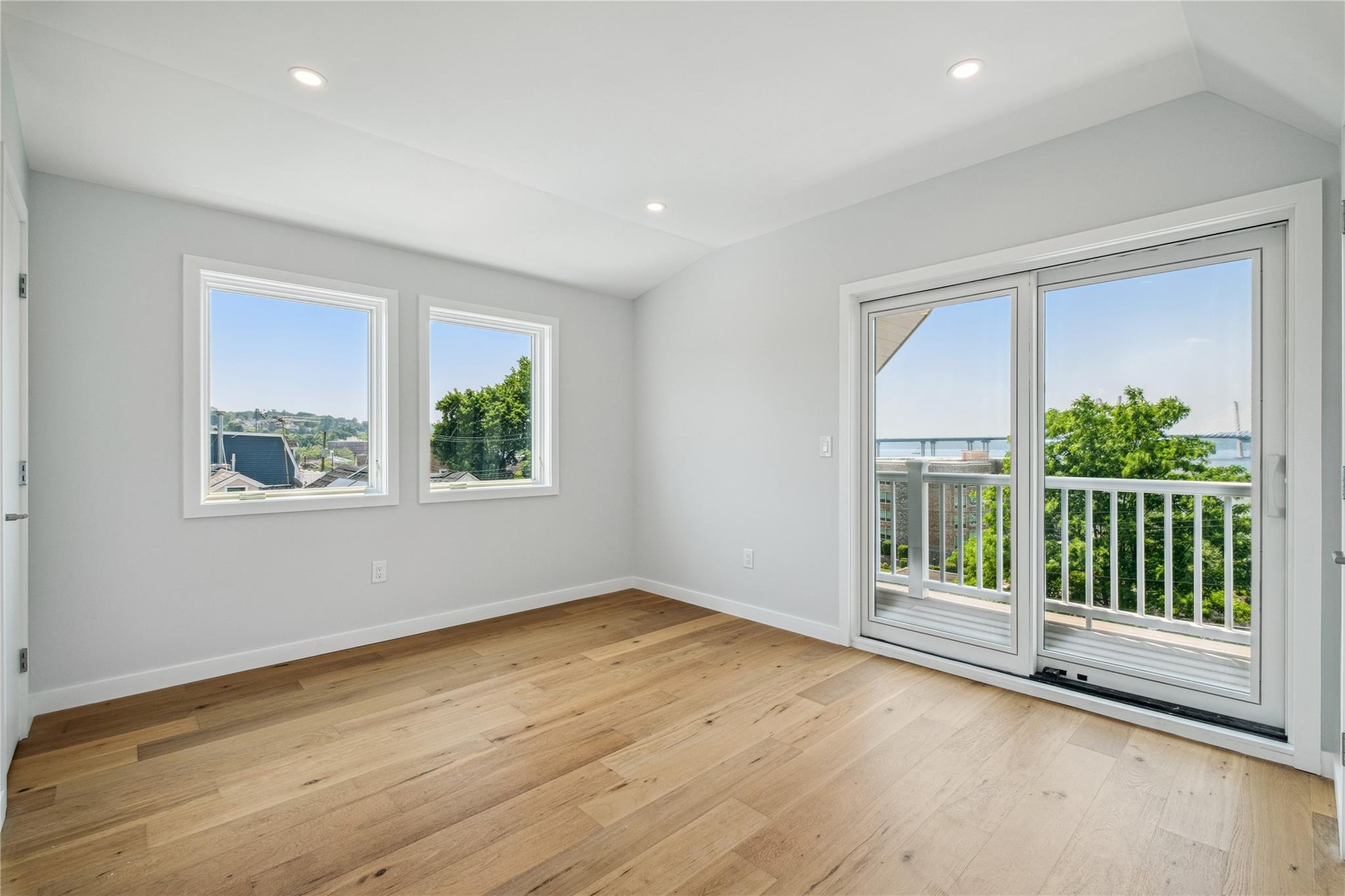 Rental Property at Hudson Street 3, Sleepy Hollow, New York - Bedrooms: 3 
Bathrooms: 2 
Rooms: 6  - $8,000 MO.