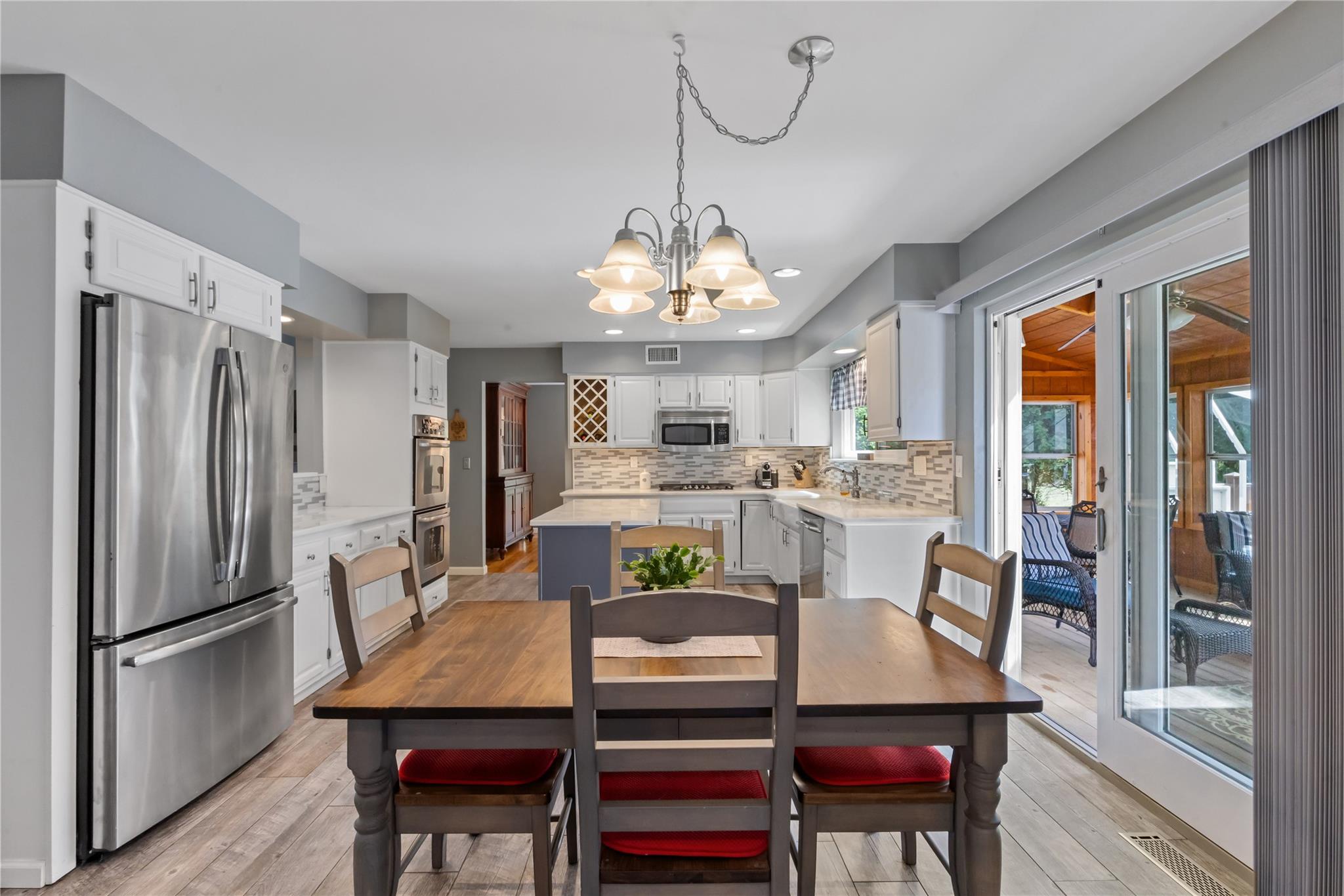 7 Peachtree Drive, Cortlandt Manor, New York image 12