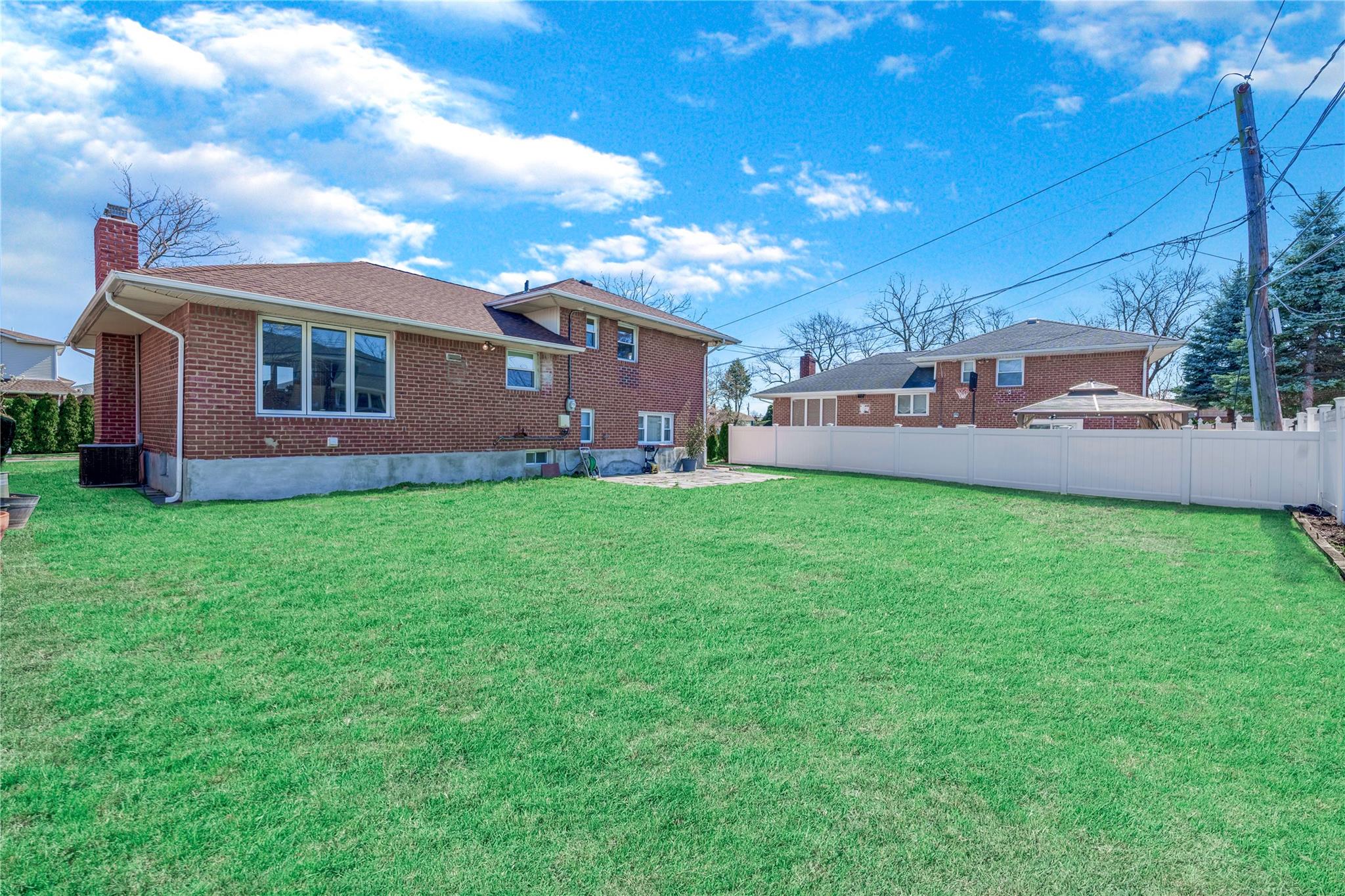 138 Betty Road, New Hyde Park, New York image 15