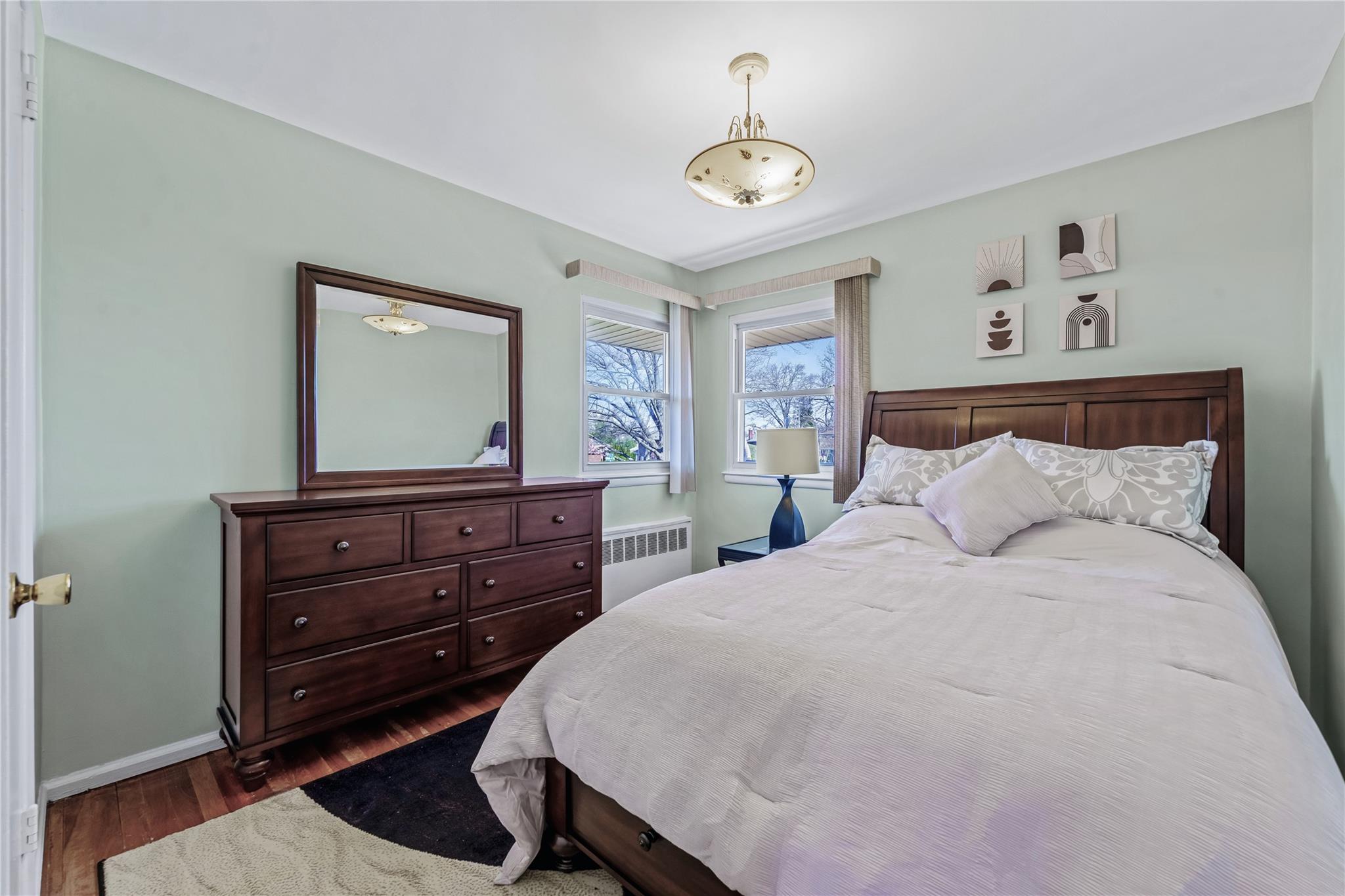 138 Betty Road, New Hyde Park, New York image 9